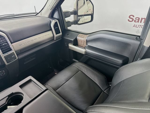 Used 2018 Ford F250 Lariat w/ Lariat Value Package AWD/4WD image 22
