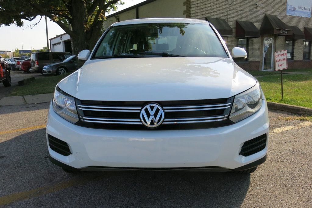 Used 2017 Volkswagen Tiguan Limited w/ Alloy Wheels Package image 7