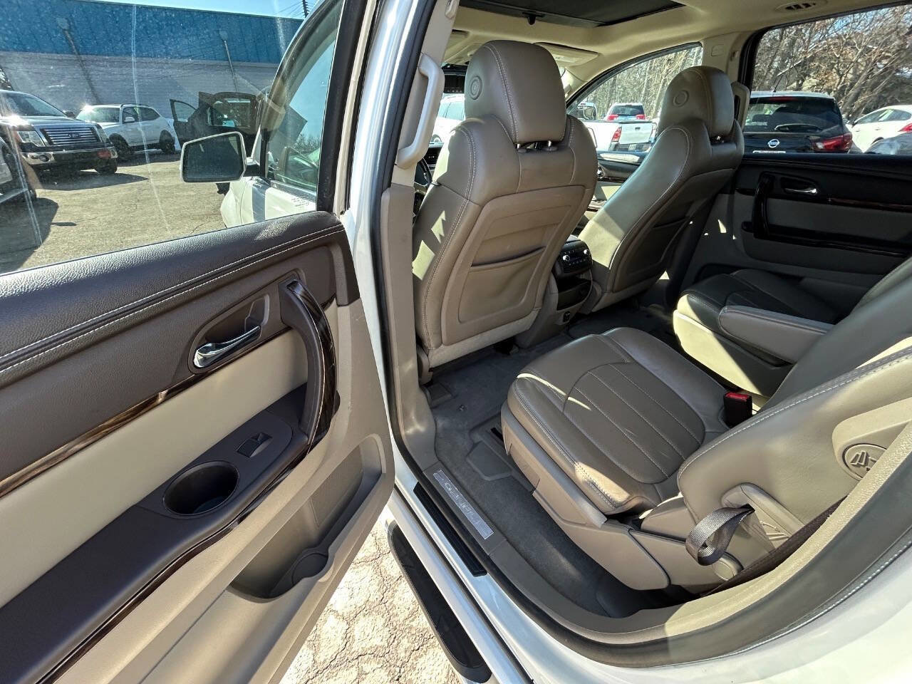 Used 2014 GMC Acadia Denali image 7