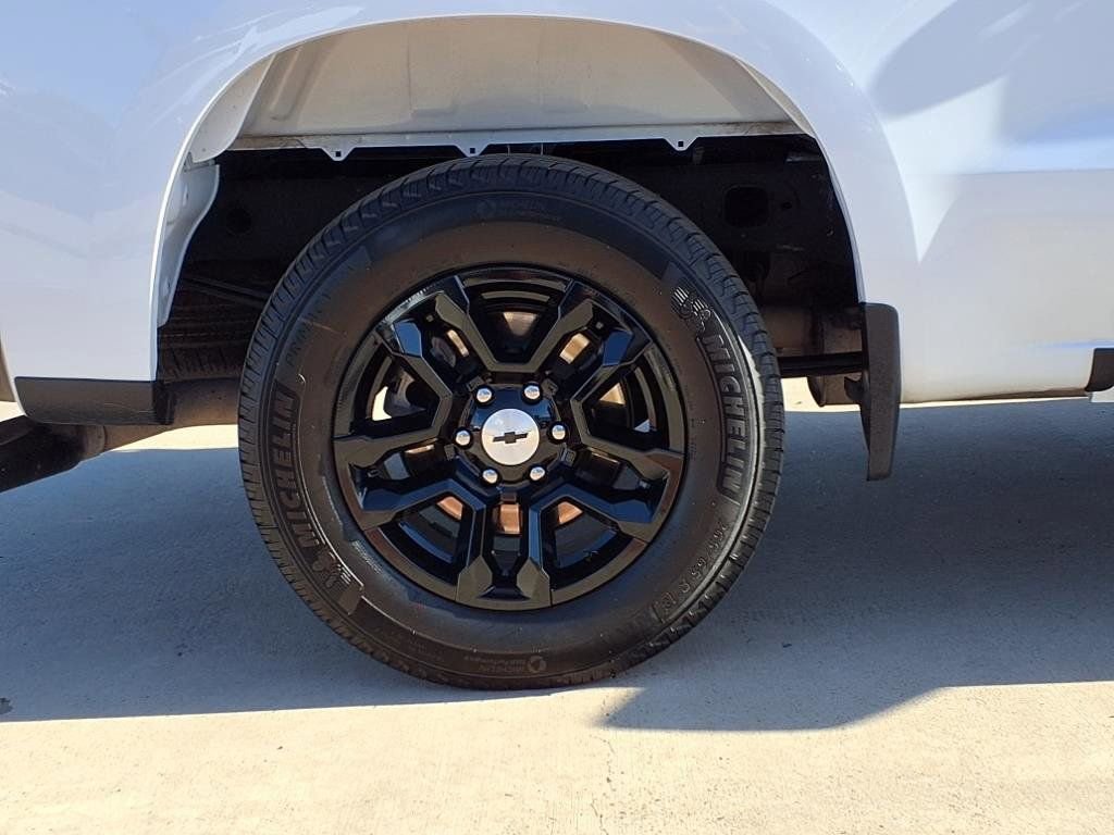 Used 2023 Chevrolet Silverado 1500 Custom w/ LPO, Dark Essentials Package image 9