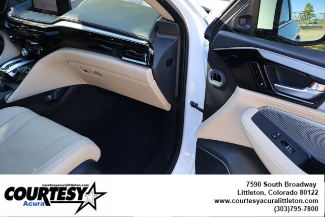 Used 2024 Acura MDX w/ Technology Package AWD/4WD image 35