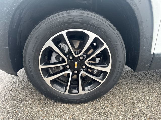 Used 2025 Chevrolet TrailBlazer LT AWD/4WD image 35