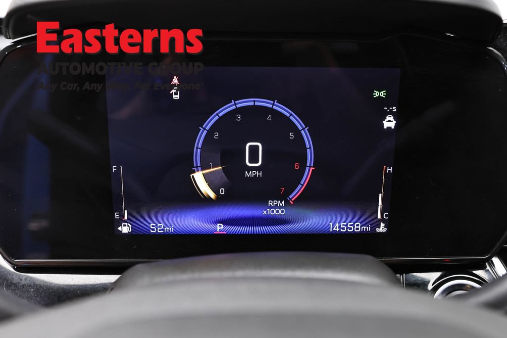 Used 2024 Chevrolet Trax RS w/ Driver Confidence Package FWD image 18