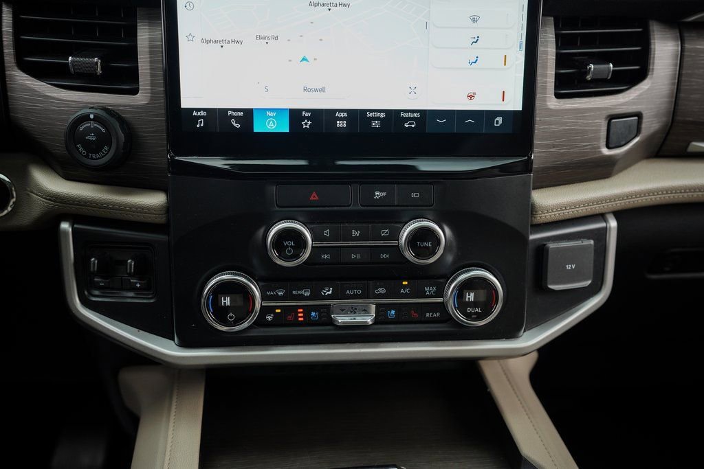Used 2022 Ford Expedition Max Limited AWD/4WD image 36