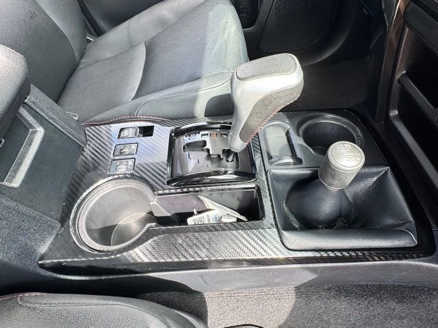 Used 2024 Toyota 4Runner TRD Off-Road Premium AWD/4WD image 32