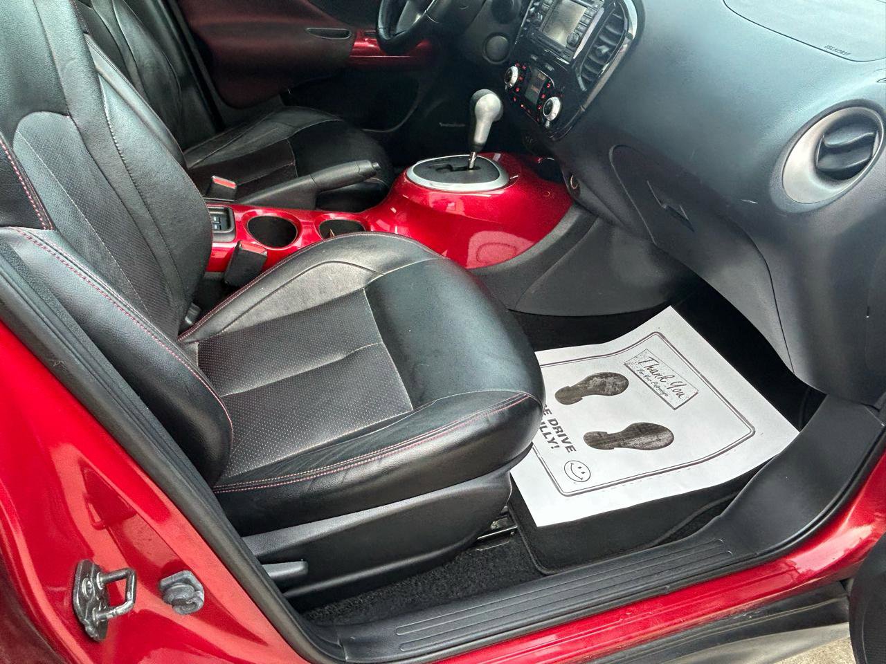 Used 2014 Nissan Juke SL image 12