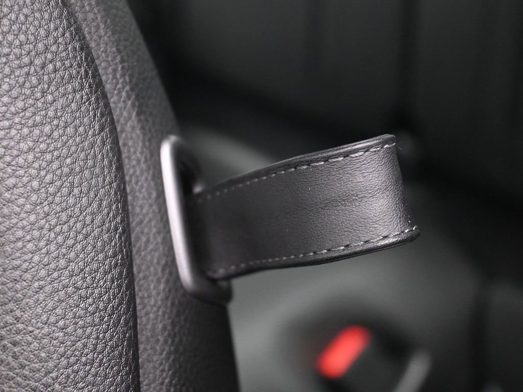 Used 2020 Porsche 911 Carrera image 17