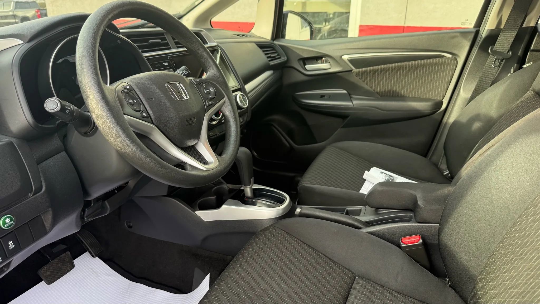 Used 2020 Honda Fit EX image 5