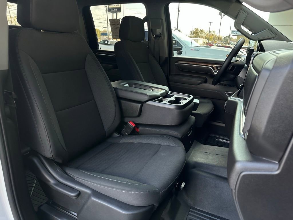 Used 2025 Chevrolet Silverado 2500 LT w/ Safety Package image 17
