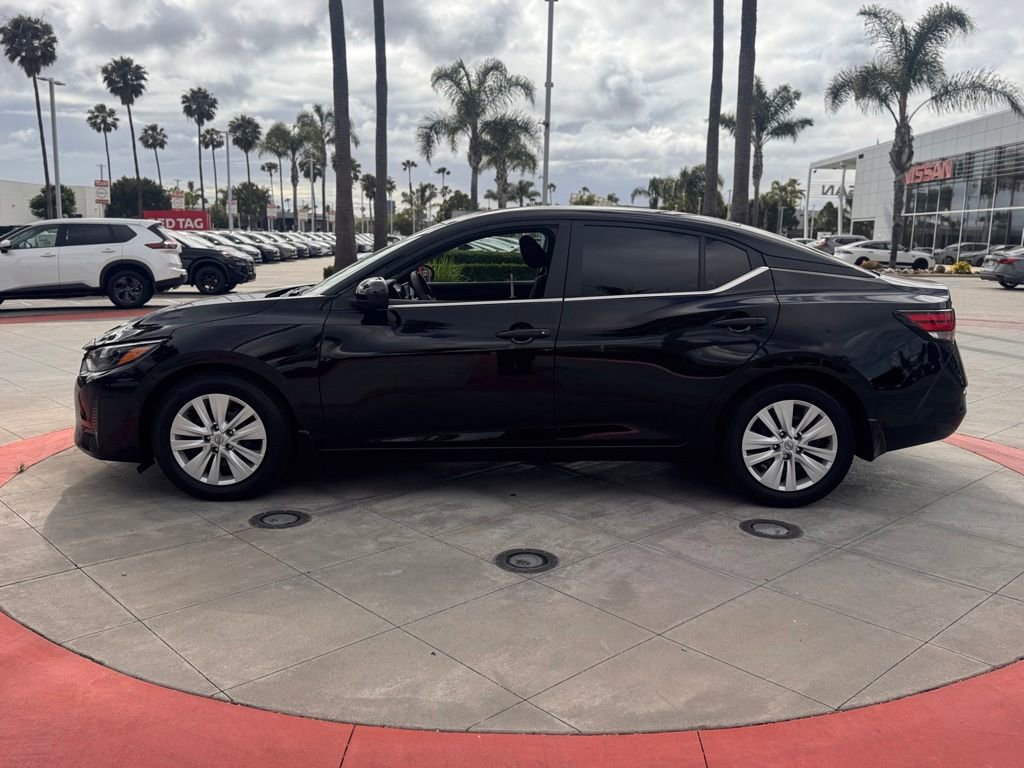 Certified 2025 Nissan Sentra S FWD image 5