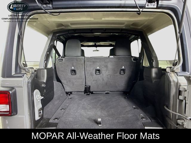 Used 2022 Jeep Wrangler Unlimited Sport image 24