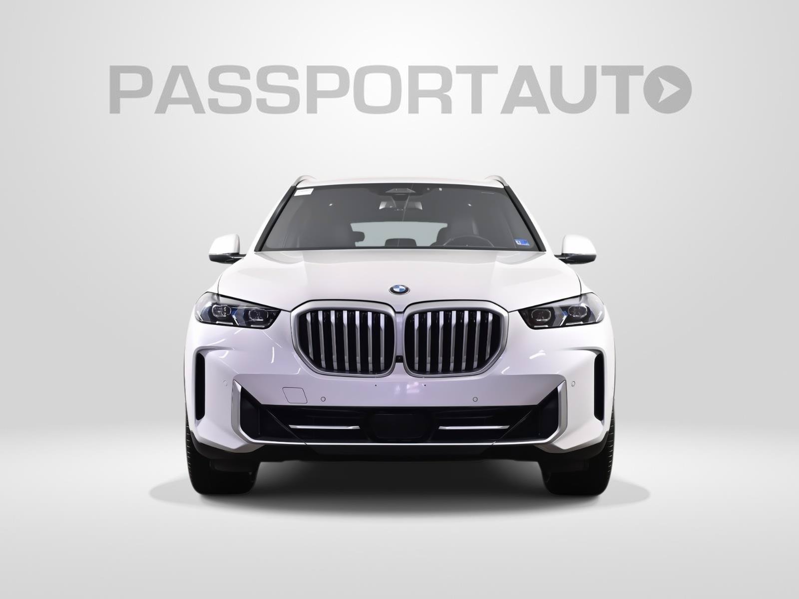 Used 2024 BMW X5 xDrive40i w/ Premium Package AWD/4WD image 2