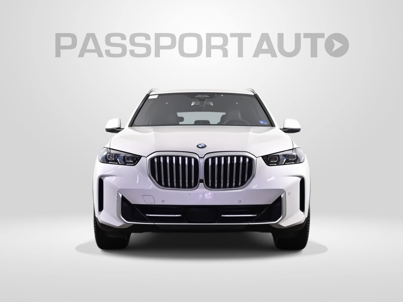 Used 2024 BMW X5 xDrive40i w/ Premium Package AWD/4WD image 2