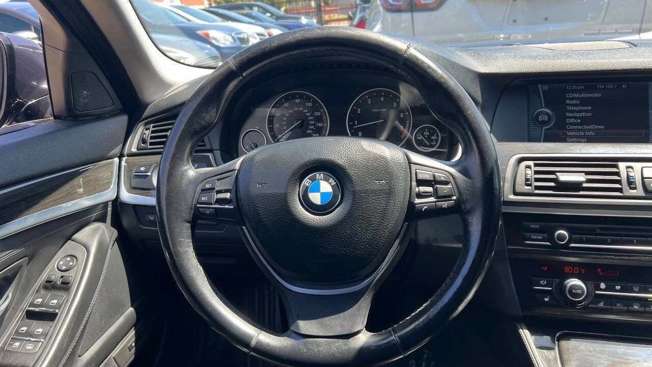 Used 2011 BMW 550i Sedan image 9