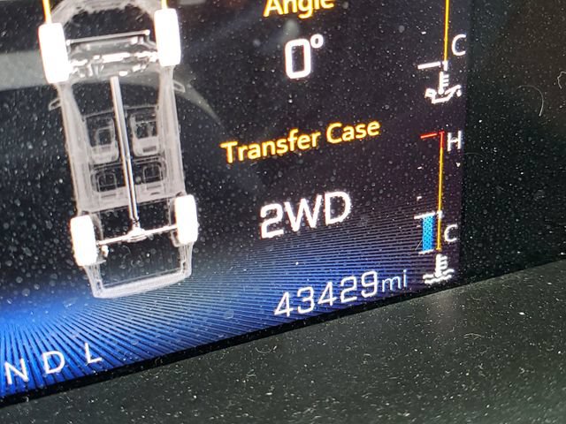 Certified 2023 Chevrolet Colorado Trail Boss w/ Technology Package AWD/4WD image 22