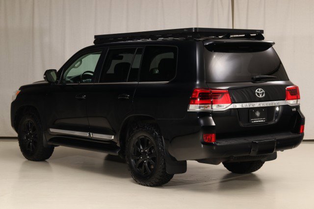 Used 2016 Toyota Land Cruiser AWD/4WD image 14