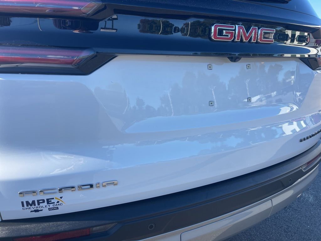Used 2025 GMC Acadia Elevation FWD image 33