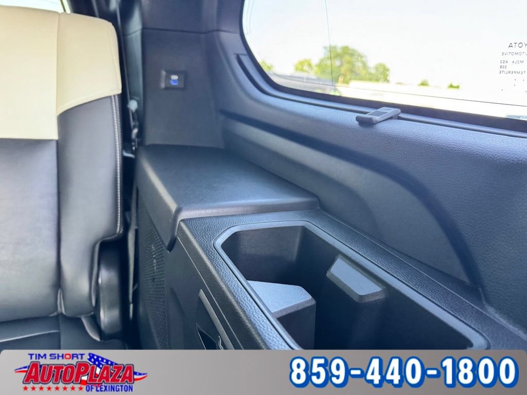 Used 2023 Toyota Sequoia Capstone AWD/4WD image 42