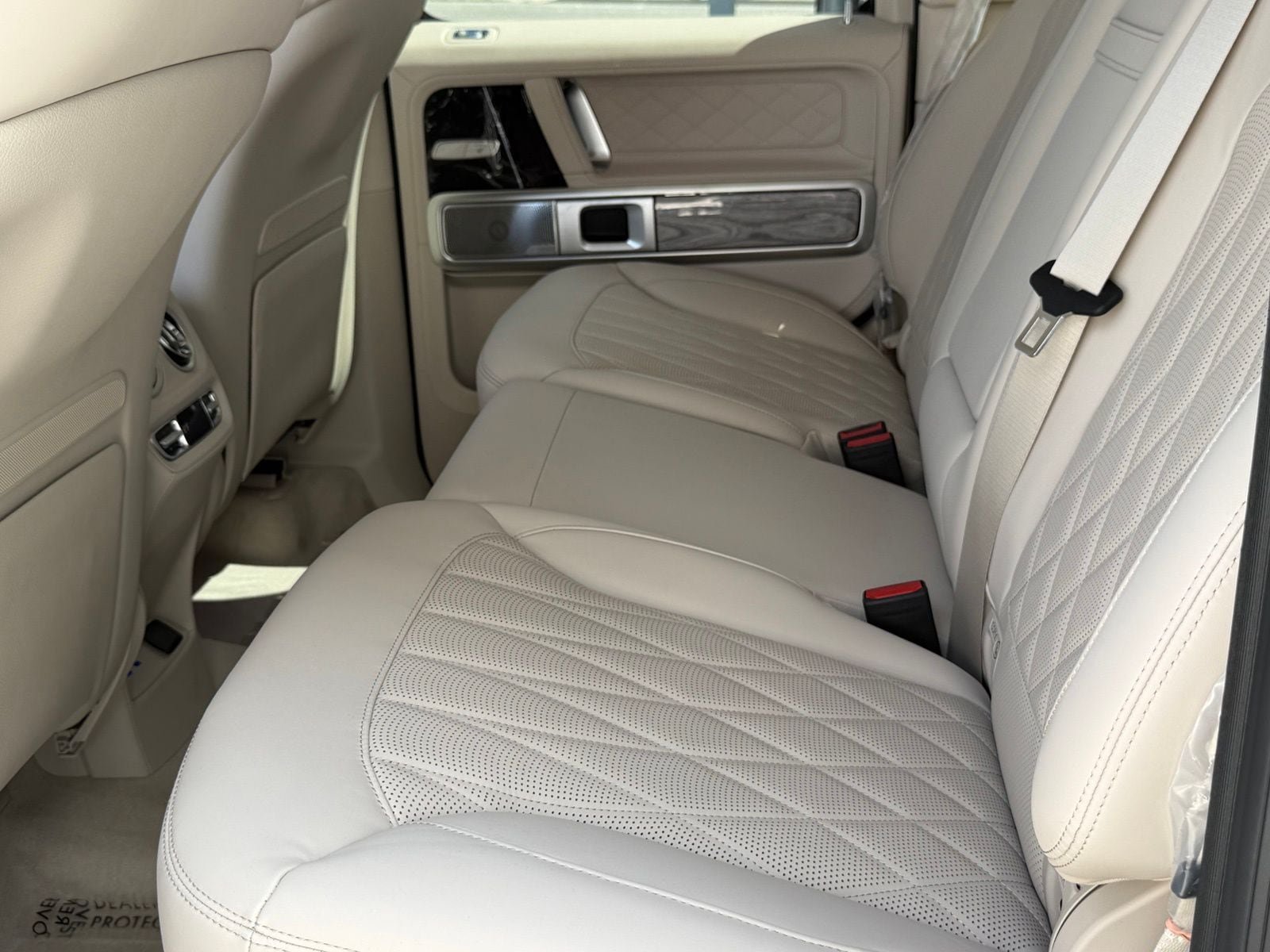New 2026 Mercedes-Benz G 63 AMG 4MATIC image 28