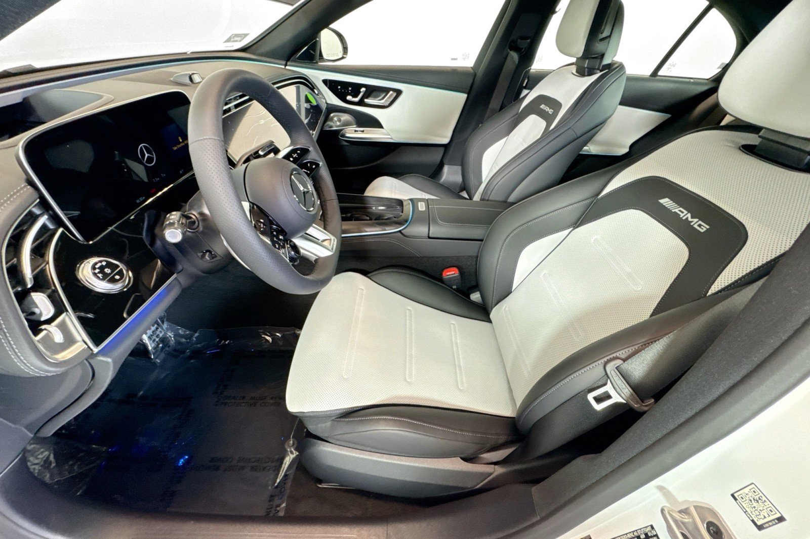 New 2026 Mercedes-Benz E 53 AMG e 4MATIC Sedan image 18