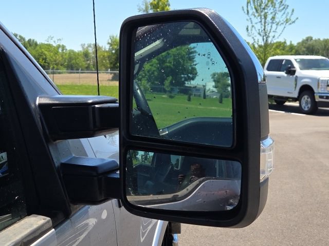 Used 2020 Ford F150 Lariat w/ Equipment Group 502A Luxury AWD/4WD image 6