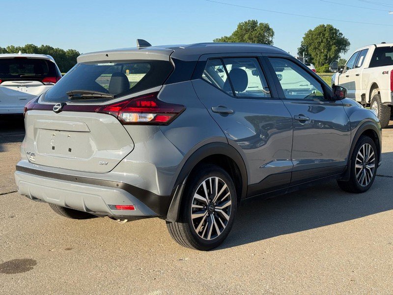 Used 2023 Nissan Kicks SV FWD image 5