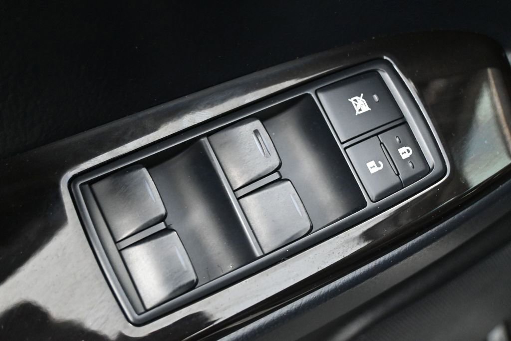 Used 2015 Lexus GX 460 AWD/4WD image 3