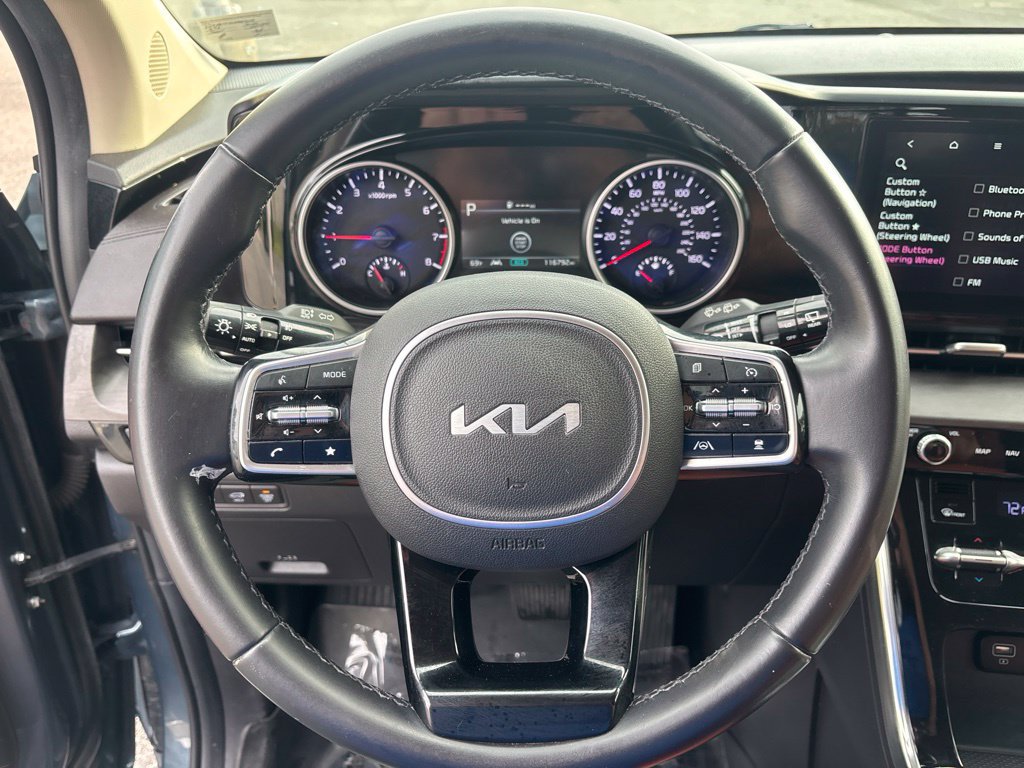 Used 2022 Kia Carnival SX FWD image 13