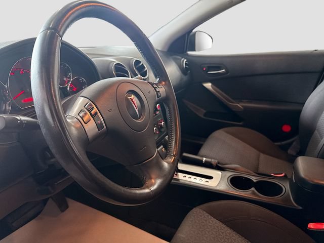 Used 2008 Pontiac G6 Sedan w/ Sport Package FWD image 10