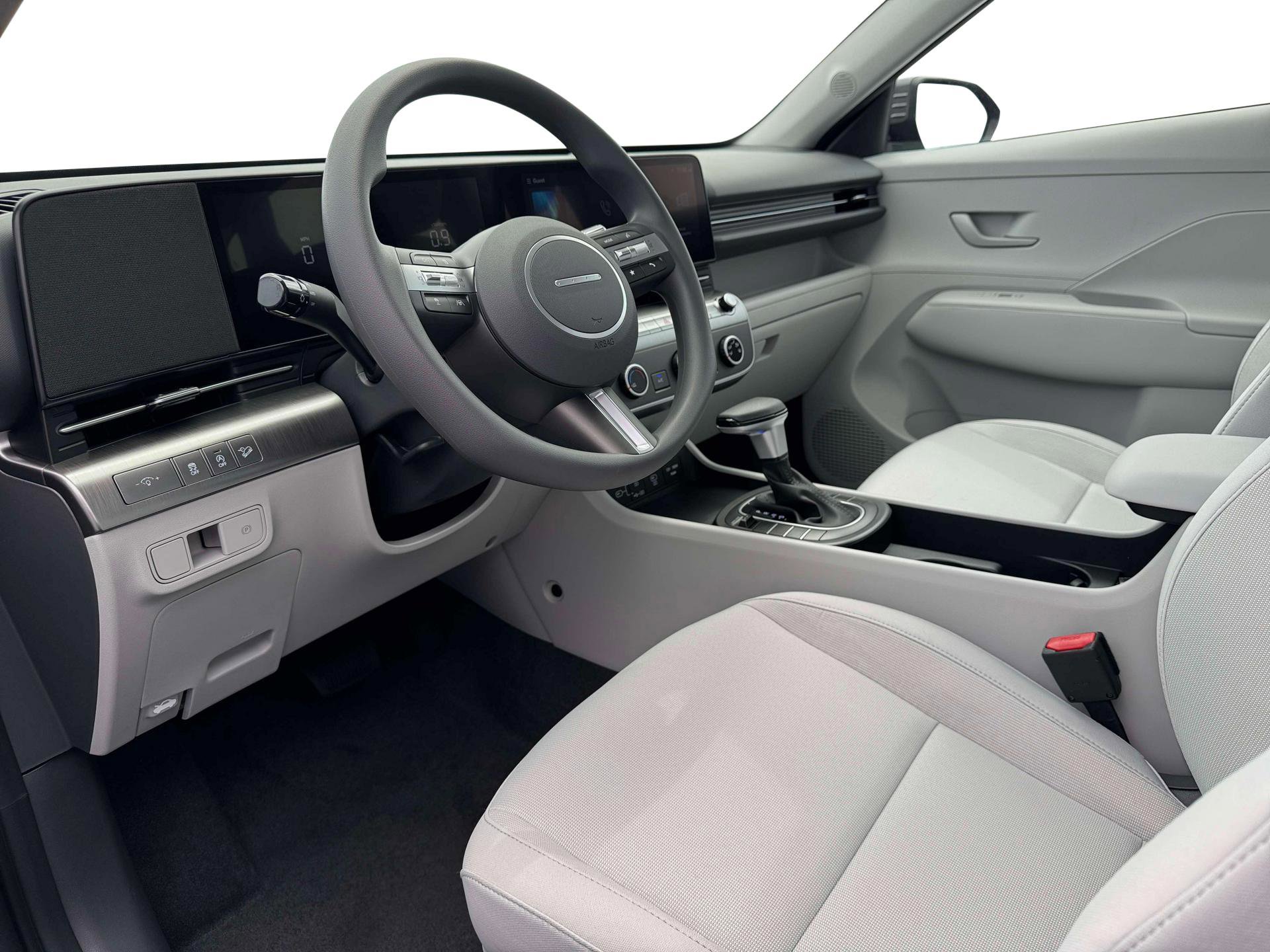 New 2026 Hyundai Kona SE FWD image 14