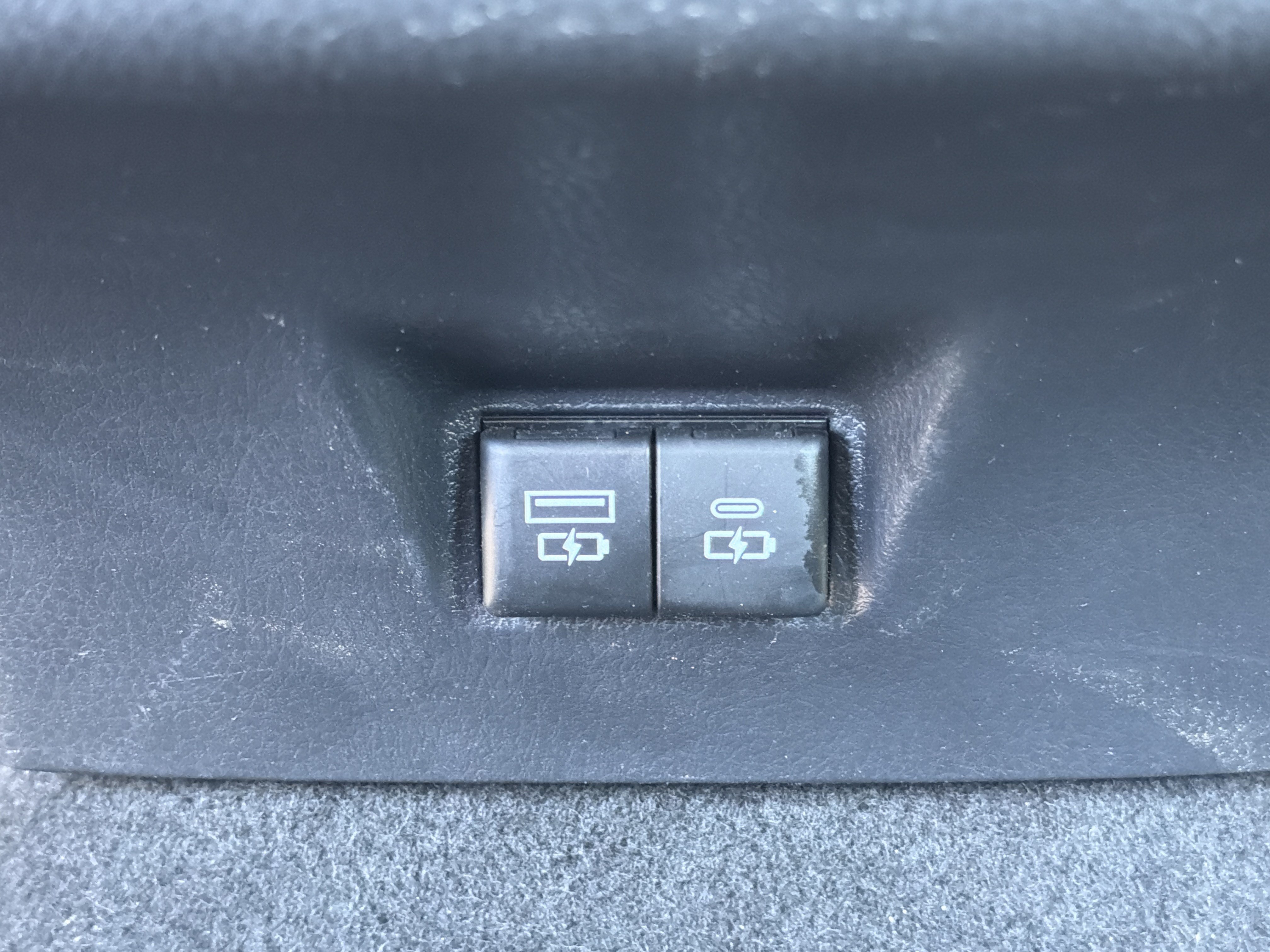 Used 2025 Toyota Camry LE AWD/4WD image 20