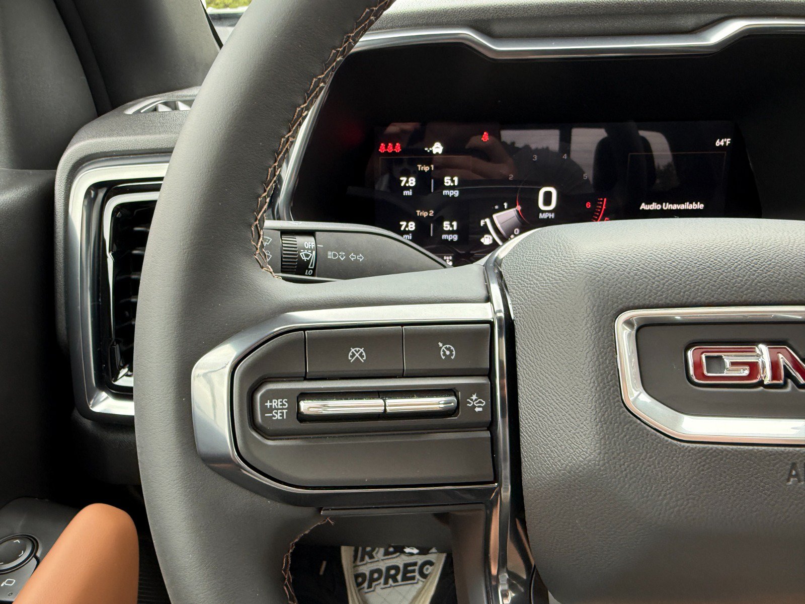 New 2026 GMC Canyon AT4 w/ Off-Road Front Bumper Package AWD/4WD image 25