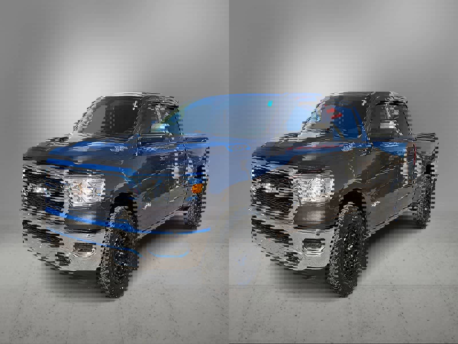 Used 2021 RAM 1500 Tradesman w/ SXT Appearance Group image 5