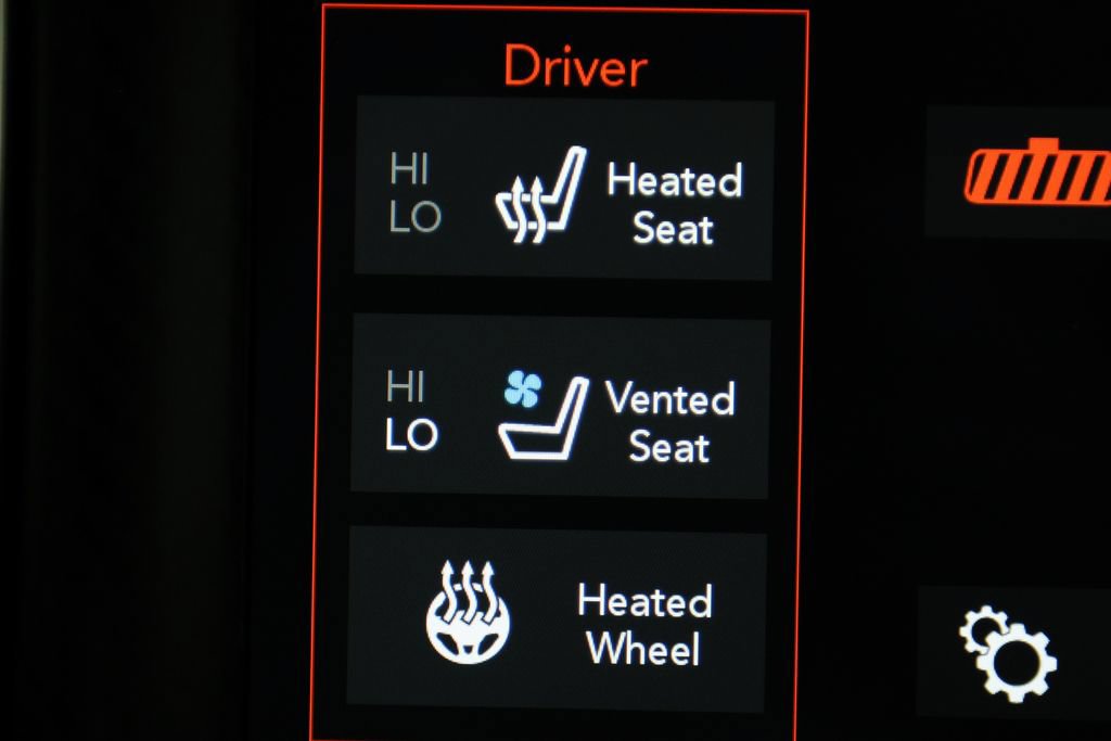 Used 2023 Dodge Challenger SRT Hellcat Redeye RWD image 27