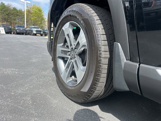 Used 2025 Honda Pilot EX-L image 13