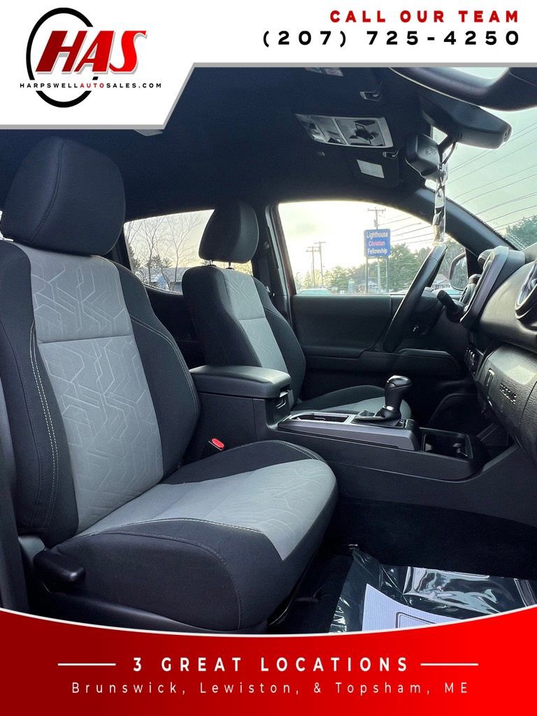 Used 2022 Toyota Tacoma TRD Off-Road image 14