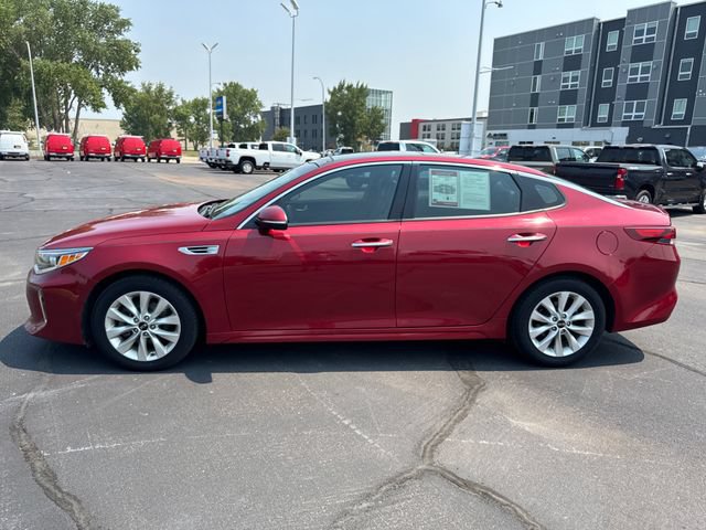 Used 2018 Kia Optima S w/ Panoramic Sunroof Package FWD image 2