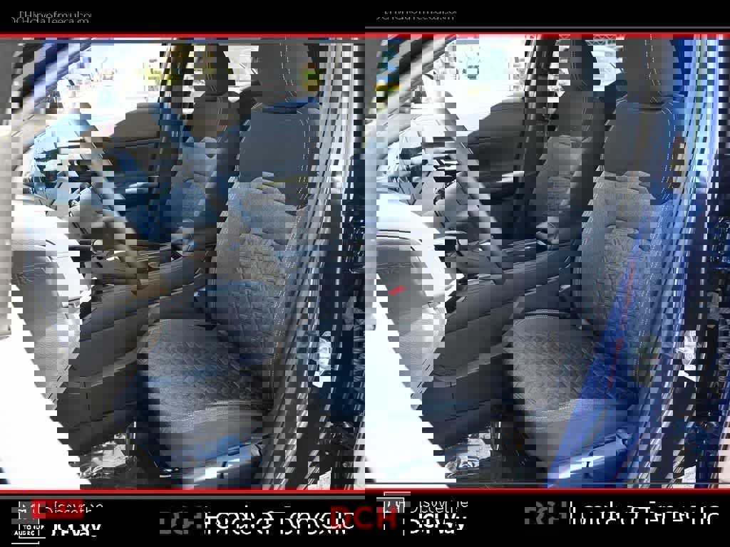 Used 2025 Nissan Kicks SV FWD image 18