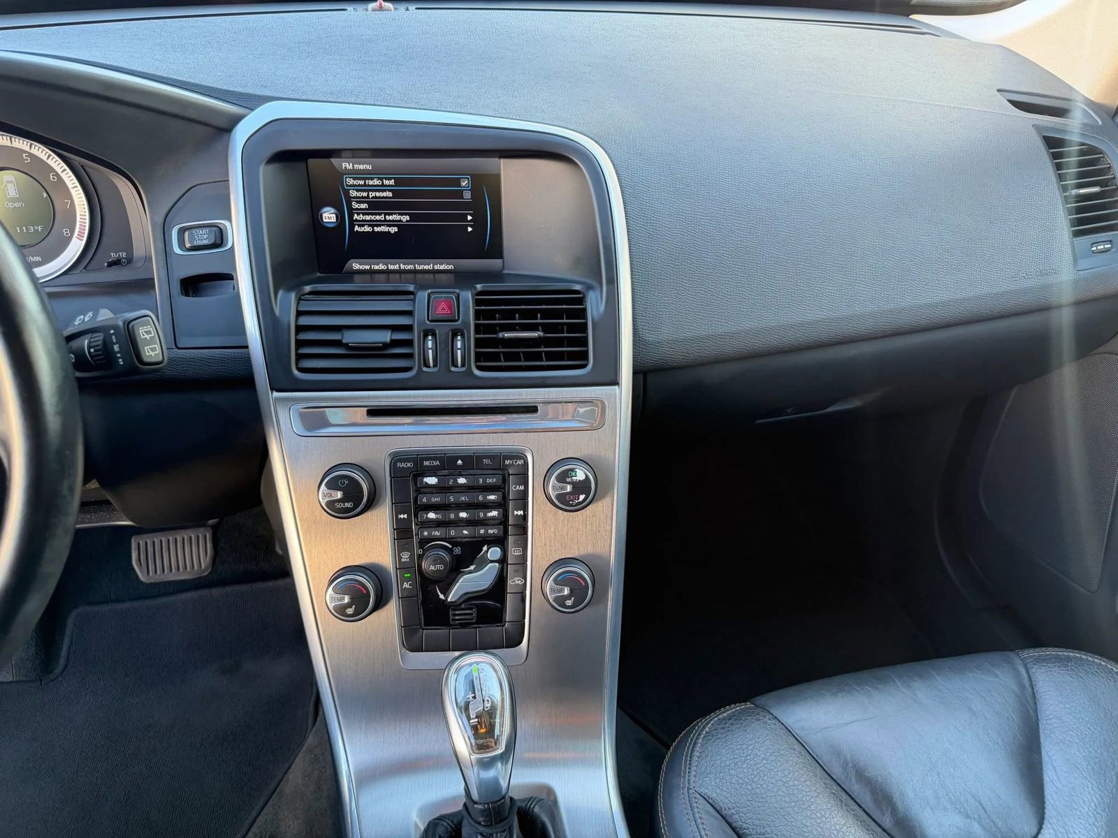 Used 2013 Volvo XC60 T6 image 35