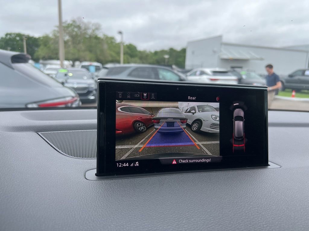 Used 2018 Audi Q7 3.0T Premium Plus w/ Premium Plus Package image 19