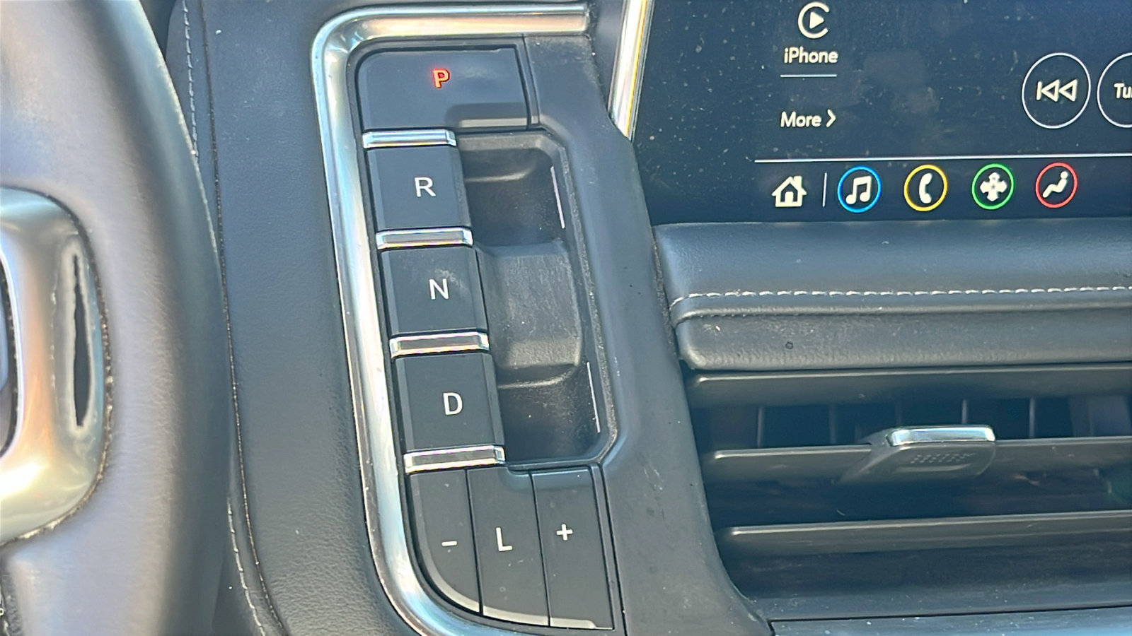 Used 2021 Chevrolet Tahoe LT image 21