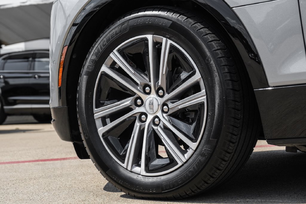 Used 2024 Cadillac Lyriq Luxury w/ LPO, Floor Liner Package RWD image 56