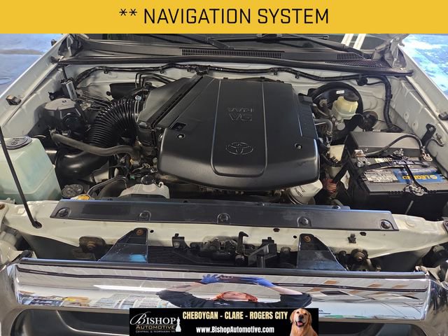 Used 2015 Toyota Tacoma 4x4 Double Cab w/ Limited Package image 5
