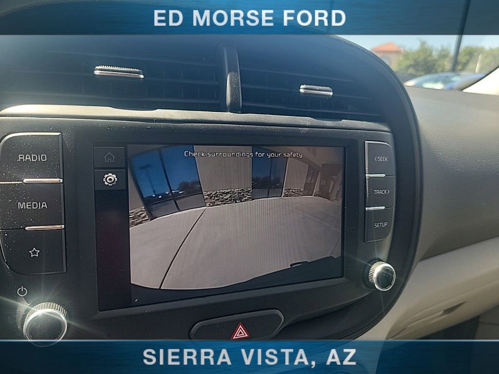 Used 2025 Kia Soul LX FWD image 31
