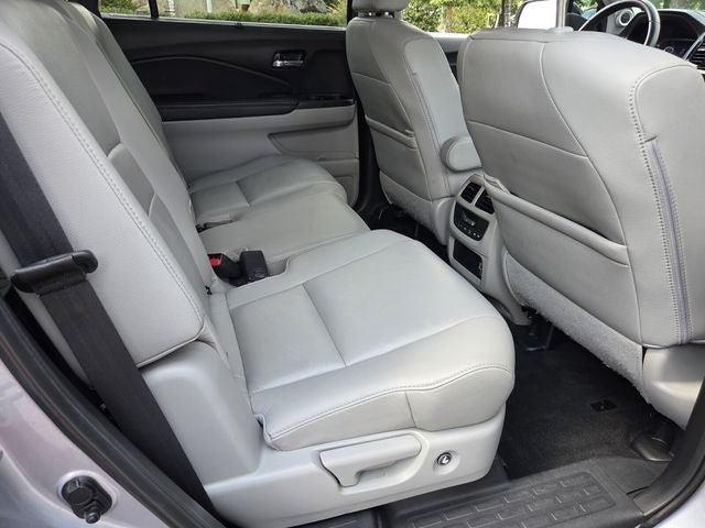 Certified 2022 Honda Pilot Special Edition image 15