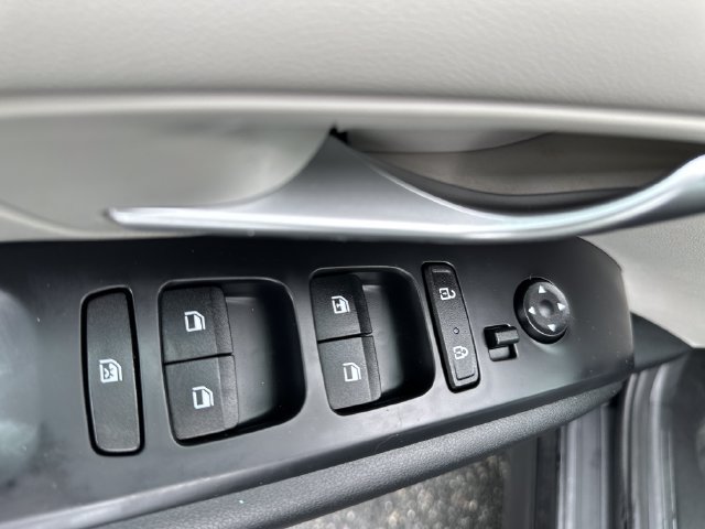 Certified 2024 Hyundai Tucson SE FWD image 12