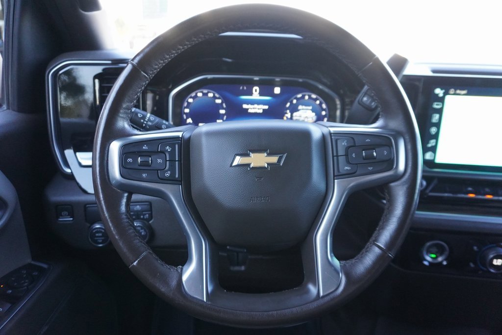 Used 2023 Chevrolet Silverado 1500 LT w/ Protection Package image 10