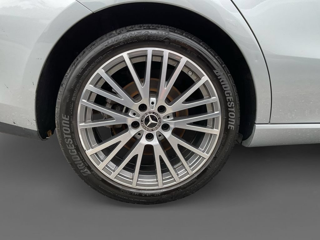 Used 2025 Mercedes-Benz CLA 250 image 10