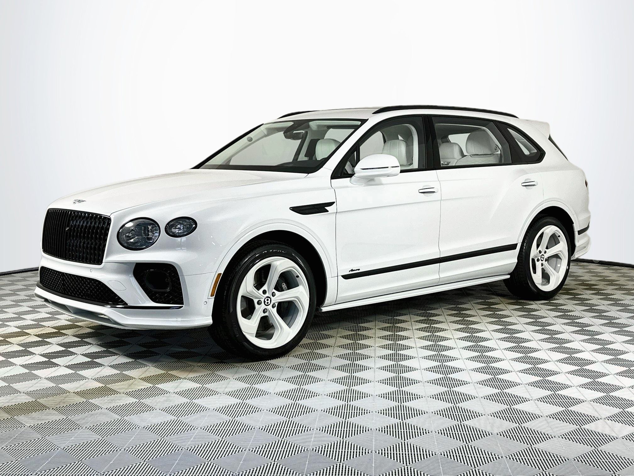Certified 2023 Bentley Bentayga Extended Wheelbase AWD/4WD image 7
