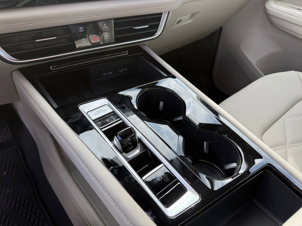 New 2026 Volkswagen Atlas SE image 20